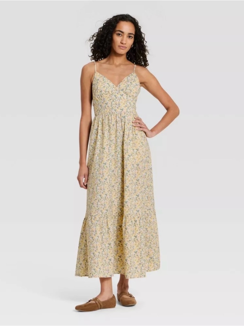 NWT Universal Thread Yellow Floral V-Neck Spaghetti-Strap Maxi Dress